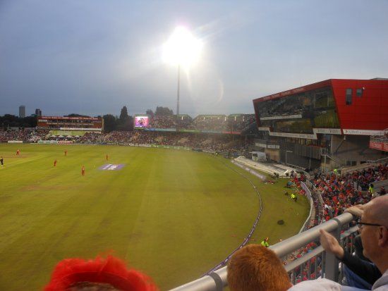 Stade de cricket d'Old Trafford